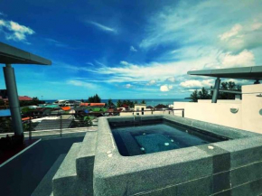 Luxurious 3BR Penthouse Jacuzzi Seaview
